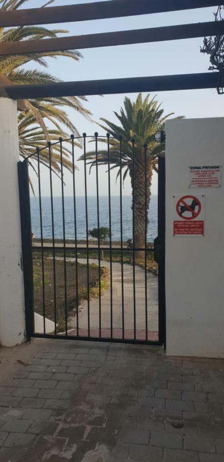 House First Line Of The Sea Βίλα Costa Teguise Εξωτερικό φωτογραφία